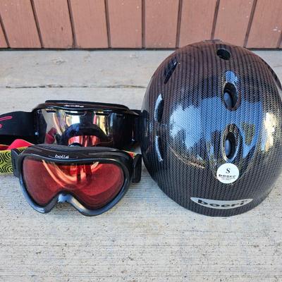 Lot #297 - Boeri Small Vortex Carbon Helmet with Bolle Red Lens Ski Goggles & Other Ski Googles