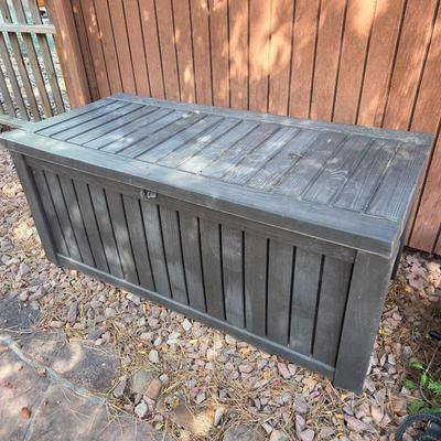 Lot #255 - Keter Large 150 Gallon Resin Deck Box