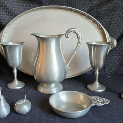 Pr112 pewter wine set