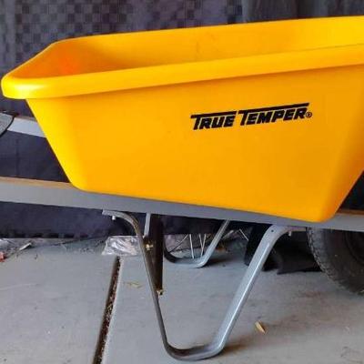 Pr139 true temper wheel barrow