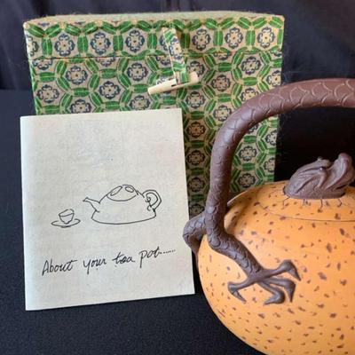 Pr101 chinese dragon egg teapot
