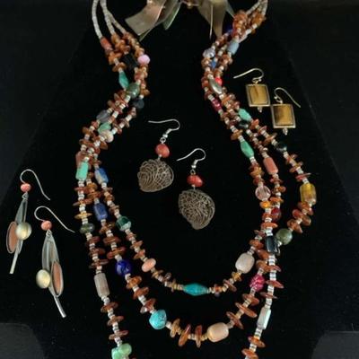 Pr180 natural tones costume jewelry