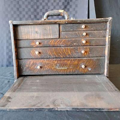 Pr146 vintage storage box