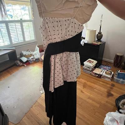 Sale Photo Thumbnail #71: Vintage dress