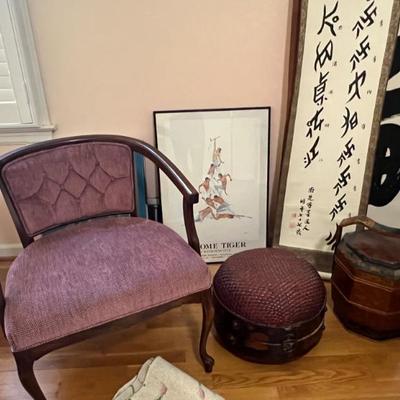 Sale Photo Thumbnail #1: Nice side chair and artwork