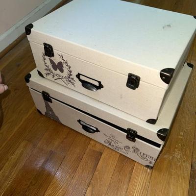Sale Photo Thumbnail #50: Storage boxes
