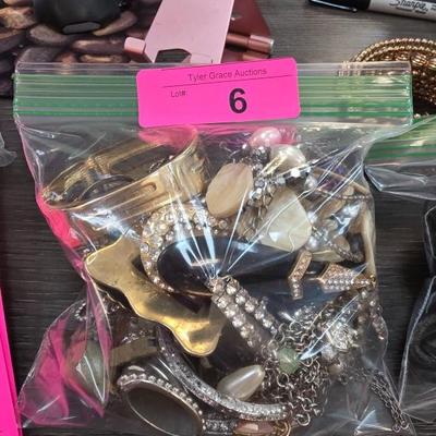 Sale Photo Thumbnail #32