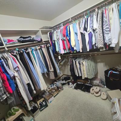 Sale Photo Thumbnail #95