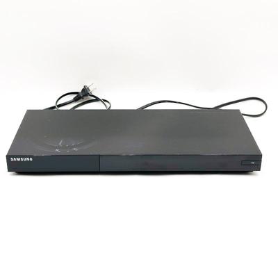 Sale Photo Thumbnail #126: Samsung BD-C6900 3D Blu-Ray Player