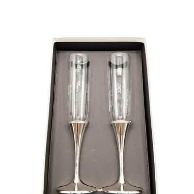 Sale Photo Thumbnail #72: Vera Wang Infinity Toasting Flutes by Wedgwood