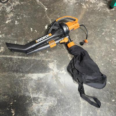 Sale Photo Thumbnail #208: WORX WG503 Leaf Blower