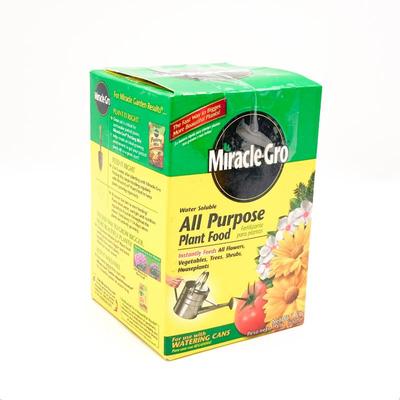 Sale Photo Thumbnail #232: Miracle Gro All Purpose Plant Food