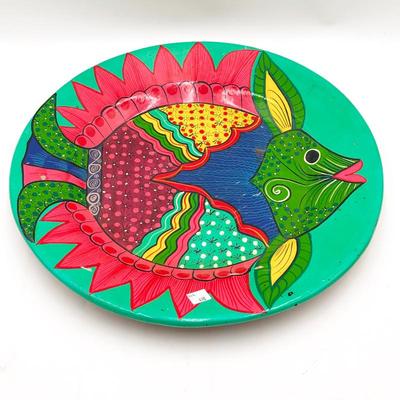 Sale Photo Thumbnail #53: Mexican Pottery Hand Painted Fish Plate