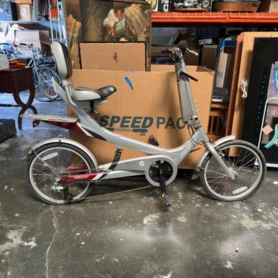 Sale Photo Thumbnail #171: 2007 Giant Revive Bicycle