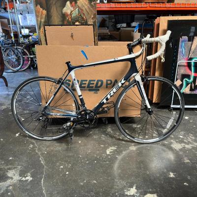 Sale Photo Thumbnail #170: 2011 Trek Madone 3.1 Road Bike
