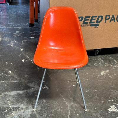 Sale Photo Thumbnail #168: Herman Miller Eames DSX Side Chair