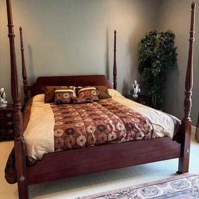 King size 4 poster bed set