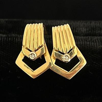 18K Yellow Gold Diamond Earrings