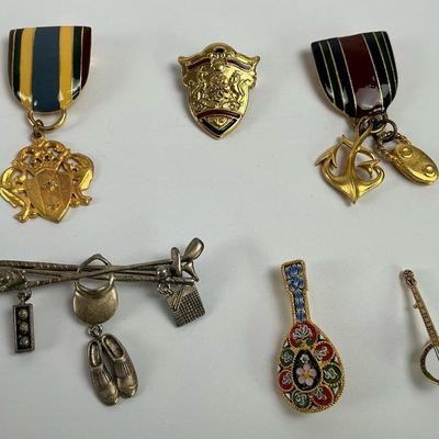 Assorted Vintage Pins and Brooches