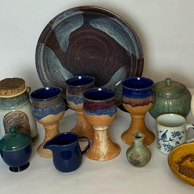 Stoneware, Pottery And Jars