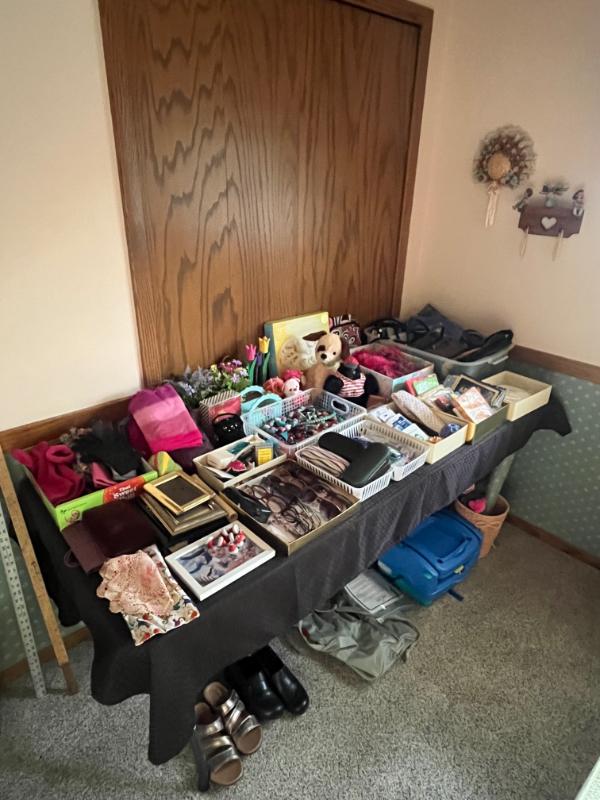 Sale Photo Thumbnail #45