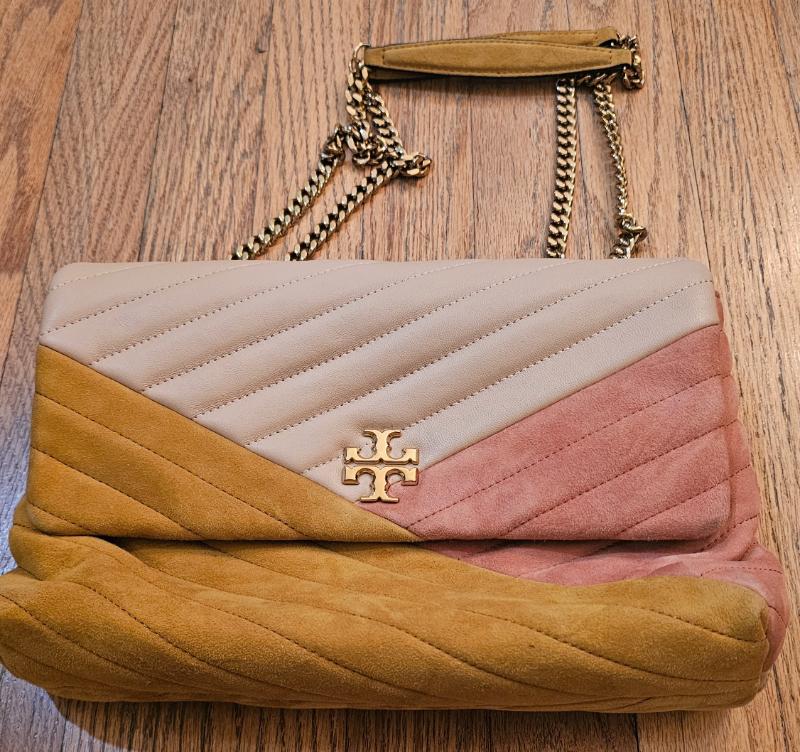 Sale Photo Thumbnail #144