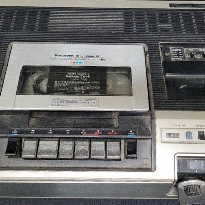 PANASONIC OMNIVISION VIDEO CASSETTE RECORDER PV1000