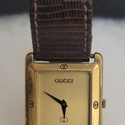 UNISEX 14K GOLD GUCCI WATCH 