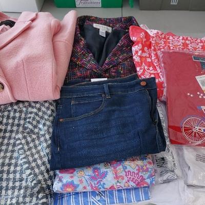 WOMEN'S CLOTHING LOT (SIZE 3X)