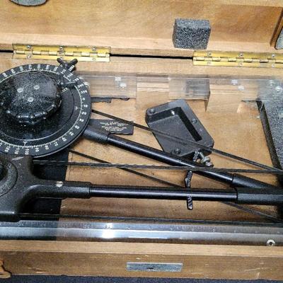 U.S. NAVY PARALLEL MOTION PROTRACTOR