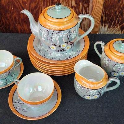 JAPANESE LUSTERWARE TEA SET