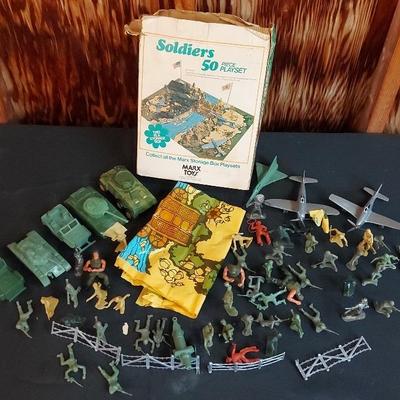 VINTAGE PLASTIC ARMY FIGURINES AND MORE