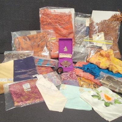 VINTAGE SHALIMAR PERFUME AND GORGEOUS SCARF COLLECTION 