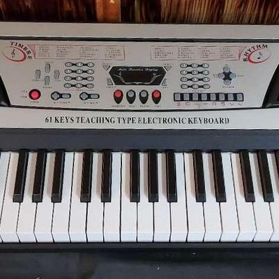 61 KEYS TEACHING TYPE ELECTRONIC KEYBOARD