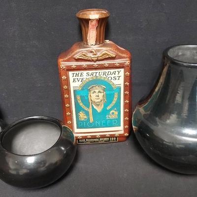 ECLECTIC COLLECTION OF VASES AND JIM BEAM DECANTER 