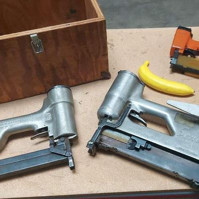 SENCO PNEUMATIC STAPLE GUNS MI AND MODEL K AND ARAY ATK-0241