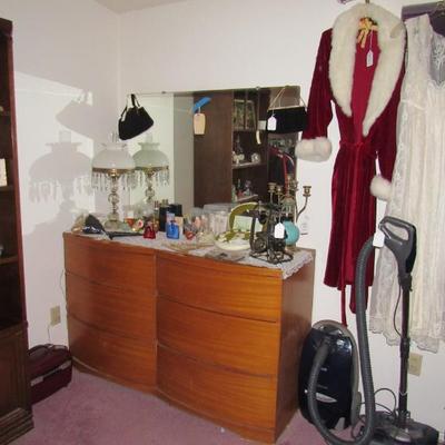 Sale Photo Thumbnail #77