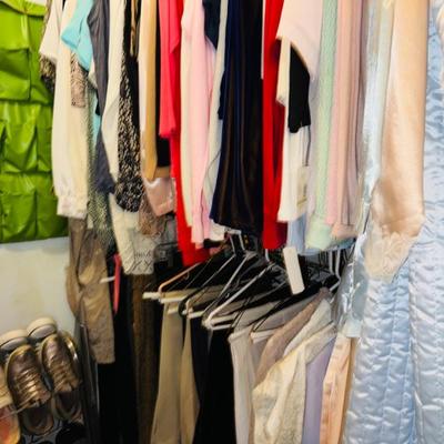 Sale Photo Thumbnail #180