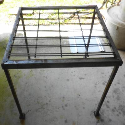 Sale Photo Thumbnail #25: Iron table
