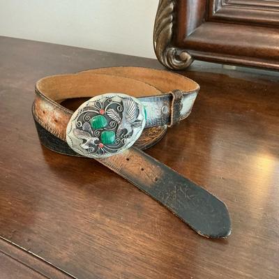 Silver Eagle Belt Buckle On Leather Belt