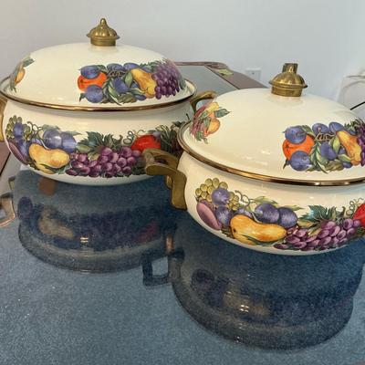 Lincoware Enamelware Dutch Ovens Cornucopia