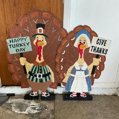 Handpainted Thanksgiving Yard Turkeys 