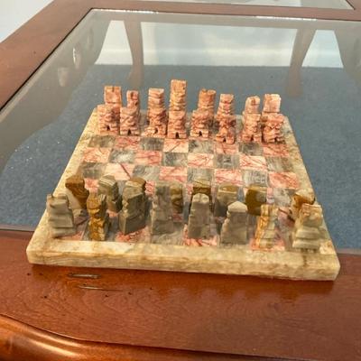 Onyx Chess Set Pink And Gray
