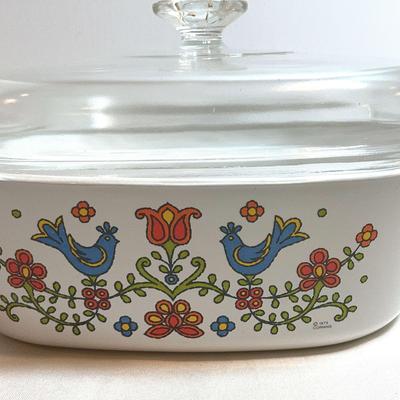 Vintage 4 Quart Corning Ware With Lid