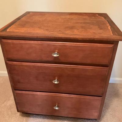 Kraftmaid Chest Of Drawers