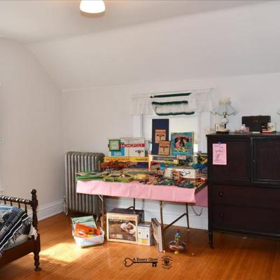 647 bedroom b