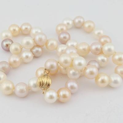 14k 8mm White Pinkish Pearl Necklace 