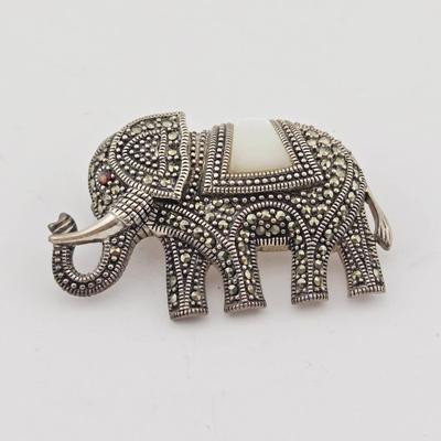 Sterling Silver Garnet & Marcasite Elephant Pendant Brooch