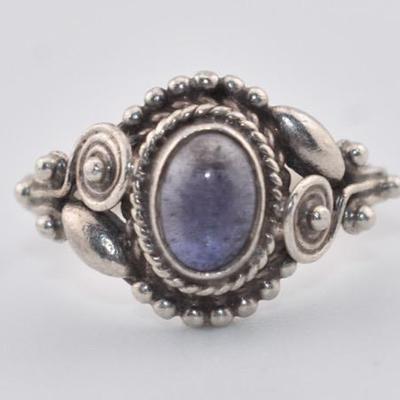 Ornate Sterling Silver Oval Labradorite Cabochon Ring