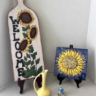 Sunflower Wood Welcome Sign, Hanging Tile Sunflower, Josef Little Blue Bird